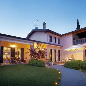  Bed & Breakfast Archi